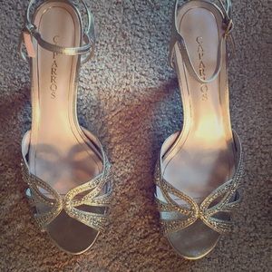 Size 9.5 Gold Crystal Heels